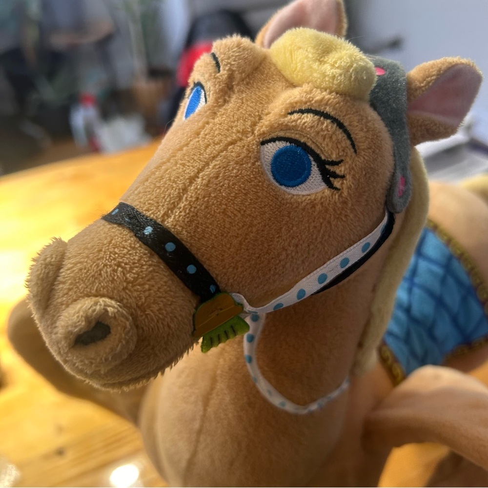 DISNEY STORE AUTHENTIC SOFIA THE FIRST SAFFRON HORSE PEGASUS  PLUSH 16″ - Picture 6 of 6